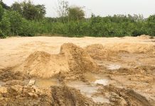 ভূজপুরে বালু উত্তোলন ও মাটি কাটার মহোৎসব