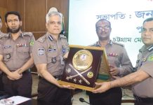 সিএমপি কমিশনার হাসিব আজিজের বিদায় সংবর্ধনা