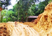 অনুমতি ছাড়া পাহাড় কাটা, খাগড়াছড়িতে ৪ জনের বিরুদ্ধে মামলা