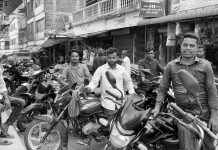 জ্বালানি সংকট, খাগড়াছড়িতে বিপাকে ভাড়ায়চালিত বাইক চালকেরা