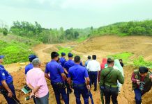 মানিকছড়িতে পাহাড় কাটায় জড়িতদের বিরুদ্ধে ব্যবস্থা নেয়ার নির্দেশ ডিসির