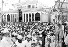 সৈয়দ গোলামুর রহমান মাইজভাণ্ডারীর ওরশে লাখো ভক্তের ঢল