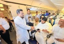 চট্টগ্রাম থেকে ৩৭১ জন হজযাত্রী নিয়ে প্রথম ফ্লাইটের যাত্রা