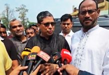 দেশে তেলের আমদানি ও সরবরাহ ব্যবস্থা স্বাভাবিক রয়েছে : এলজিআরডি প্রতিমন্ত্রী