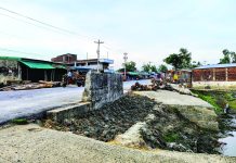 কাজে আসছে না পেকুয়া সাবমেরিন নৌ ঘাঁটি সড়কের দুটি কালভার্ট