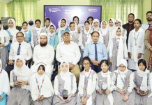 প্রেসিডেন্সি স্কুলে ব্যাডমিন্টন টুর্নামেন্টের পুরস্কার বিতরণী