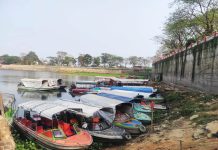 আবারও বন্ধ হলো কাপ্তাই হ্রদে স্পিডবোট চলাচল, ভোগান্তি