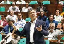 বর্তমান জ্বালানি পরিস্থিতিকে সংকট বলতে চান না স্বরাষ্ট্রমন্ত্রী