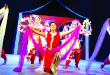 এসো ছন্দের আনন্দযজ্ঞে