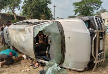 ওমরাহ শেষে বাড়ি পথে সড়ক দুর্ঘটনা, প্রাণ গেল কিশোরের