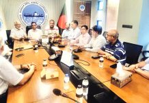 অবশেষে নবনির্বাচিত কমিটির দায়িত্বভার গ্রহণ