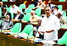 জলাবদ্ধতায় চট্টগ্রামের মানুষের কষ্টের জন্য দুঃখ প্রকাশ করলেন প্রধানমন্ত্রী