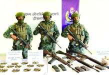 টেকনাফে ৩টি বিদেশি রাইফেল ও ২৮ হাজার ইয়াবা উদ্ধার