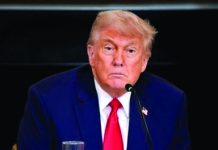 যুদ্ধ থেকে সম্মানজনক প্রস্থান খুঁজছে যুক্তরাষ্ট্র : ইরান