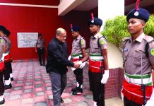 সিএমপি কমিশনারের মনসুরাবাদ পুলিশ লাইন্স পরিদর্শন