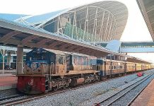 সৈকত ও প্রবাল এক্সপ্রেসে যুক্ত হচ্ছে ইন্দোনেশিয়ার আরামদায়ক বগি