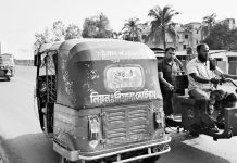 ঢাকা-চট্টগ্রাম মহাসড়কে বাড়ছেই থ্রি হুইলারের দাপট