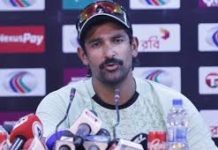 রিশাদের লেগ স্পিনে মুগ্ধ ইশ সোধি