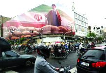 রেভল্যুশনারি গার্ডের কব্জায় ইরানের যুদ্ধকালীন ক্ষমতা