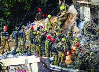 পাইলট উদ্ধারে গিয়ে ১০ কোটি ডলারের যুদ্ধবিমান নিজেরা ধ্বংস করল আমেরিকা