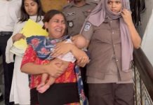 দেড় মাসের শিশু নিয়ে কারাগারে যুবলীগ নেত্রী, কয়েক ঘণ্টা পর জামিন