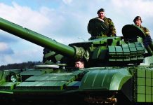 বিশ্বজুড়ে সামরিক ব্যয় বেড়েছে প্রায় ৩ শতাংশ