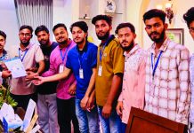 মহাসড়কে দুর্ঘটনা রোধে ফুটওভার ব্রিজ নির্মাণ ও ফুটপাত দখল মুক্ত করাসহ ৭ দাবি