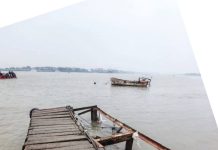 নিয়মিত রাজস্ব আদায় হলেও নেই কোনো সংস্কার, পারাপারে ঝুঁকি