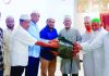 চকবাজার গাউছিয়া কমিটির মসজিদে কাফনের কাপড় প্রদান