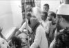 অসুস্থ শিক্ষককে নিজের গাড়ি করে হাসপাতালে নিয়ে গেলেন বাঁশখালীর এমপি
