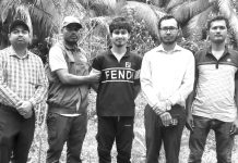 ফেসবুকে টিয়াপাখি বিক্রির বিজ্ঞাপন, তরুণের জরিমানা