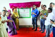৬ কোটি টাকা ব্যয়ে শিক্ষা অবকাঠামো প্রকল্পের উদ্বোধন করলেন মেয়র