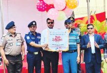 জীবনের ঝুঁকি নিয়ে মানুষের পাশে ফায়ার সার্ভিস কর্মীরা : মেয়র