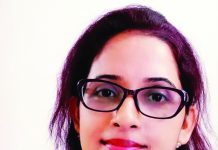 অভিমানে সময় হারিয়ে যায়