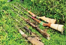 মাংস ভাগাভাগি নিয়ে শিকারিদের বিরোধ, ৫ বন্দুক উদ্ধার