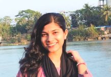 কাছের মানুষগুলো একসময় ছায়ার মতো অন্ধকারে মিলিয়ে যায়