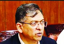 রাজ্য নয়, কেন্দ্র থেকে সিদ্ধান্ত হলে আলোচনা হবে, বললেন স্বরাষ্ট্রমন্ত্রী