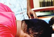 গলায় লিচুর বিচি আটকে শিশুর মৃত্যু