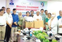 মা ও শিশু হাসপাতালে খুলশী রোটারী ক্লাবের মেডিকেল সামগ্রী প্রদান