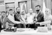 বাউবি ভিসির সঙ্গে ‘ডাক দিয়ে যাই’ নেতৃবৃন্দের মতবিনিময়