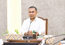 বিনিয়োগ বাড়াতে প্রকল্প অনুমোদন প্রক্রিয়া সহজ করার নির্দেশ প্রধানমন্ত্রীর