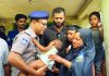 শিশুটি ফিরে পেল মায়ের কোল