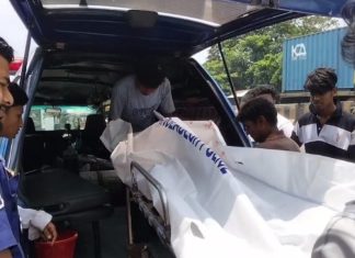 সীতাকুণ্ড মহাসড়কে দুর্ঘটনায় শিক্ষার্থীসহ ৩ জনের মৃত্যু