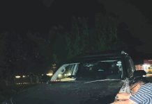 লোহাগাড়ায় এমপির পাজেরোর ধাক্কায় ভ্যানচালক আহত