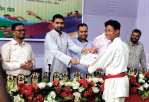 নতুন কুঁড়ি স্পোর্টসের কারাতে ইভেন্টে চ্যাম্পিয়ন অরণ্য চৌধুরী