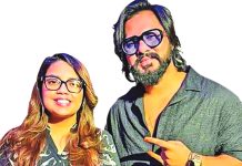 কনা ও অমি গাইলেন ‘আমপাতা জোড়া জোড়া’