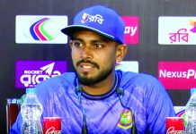 ব্যাটারদের অনেক দায়িত্ব নিয়ে খেলতে হবে : মিরাজ