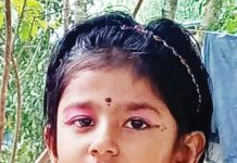 স্কুল শেষে বাড়ি ফিরছিল শিশুটি, বাসচাপায় মৃত্যু