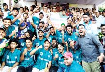 পটিয়া প্রিমিয়ার লিগ ক্রিকেট টুর্নামেন্টে উড়ন্ত পাখি চ্যাম্পিয়ন