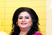 মৃত্যুর গুজবে রুনা লায়লা বললেন আমি সুস্থ ও ভালো আছি